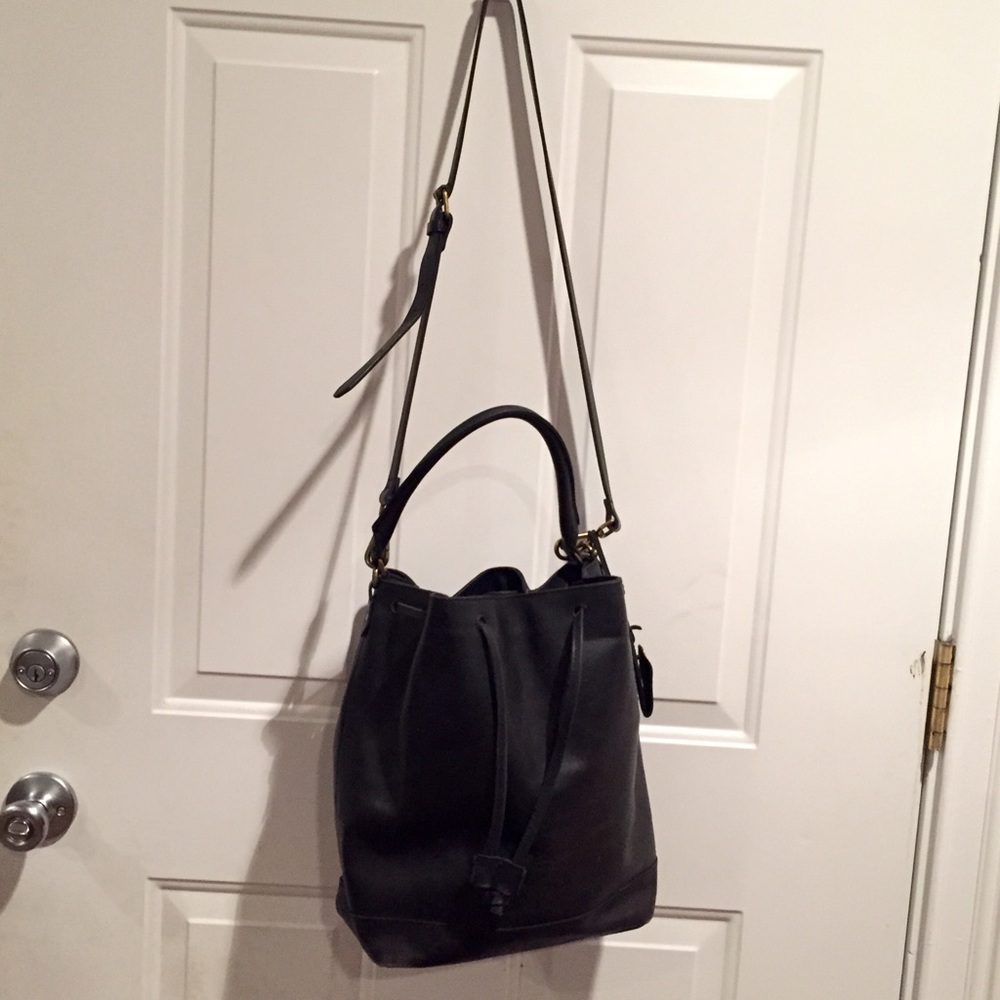 Madewell: Lafayette Bucket Bag